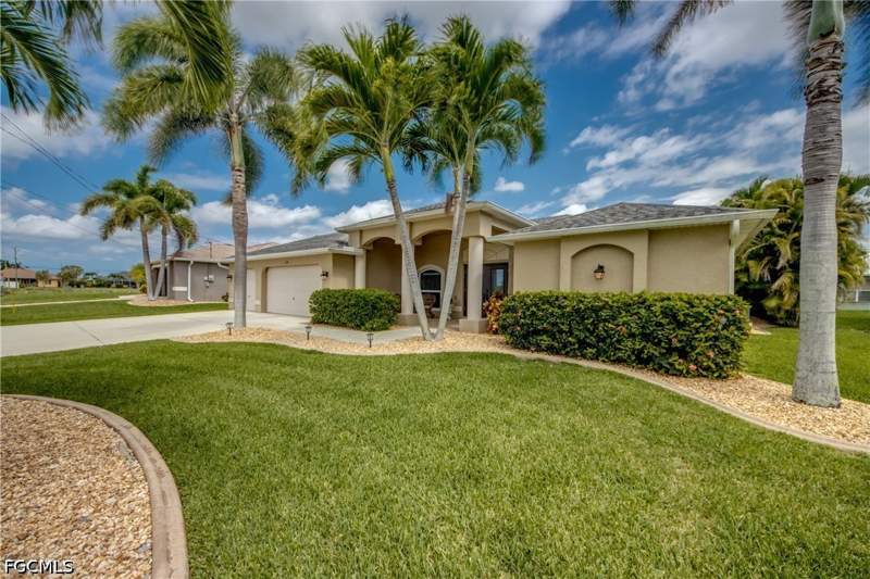 4 bedroom SingleFamilyResidence at 2301 SW 28th Ln, Cape Coral, Cape Coral — photo 2
