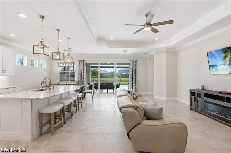 4 bedroom SingleFamilyResidence at 28073 Sanibel Sands St, Seasons At Bonita, Bonita Springs — photo 5