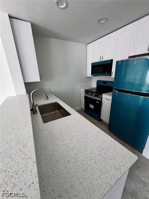805 E Gulf Dr B4, Sanibel FL - photo 16 of 23