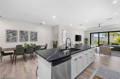 3032 Woodside Ave, Naples FL - photo 11 of 35