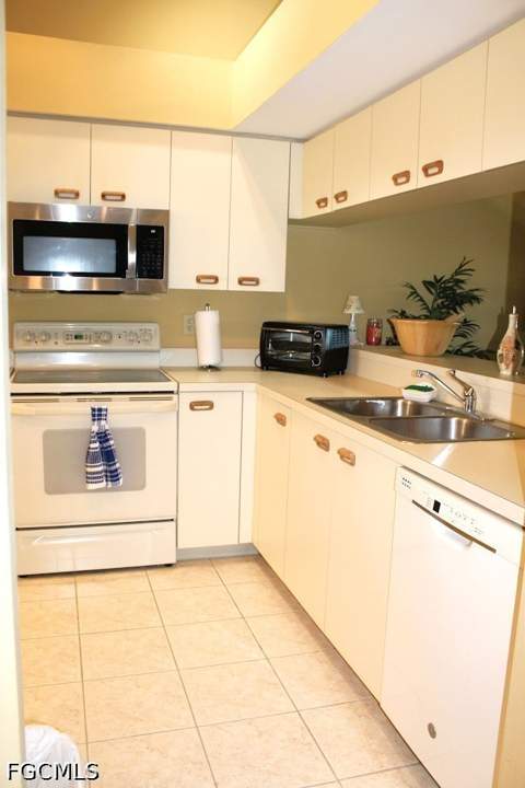 12191 Kelly Sands Way 1524, Fort Myers FL - photo 7 of 22