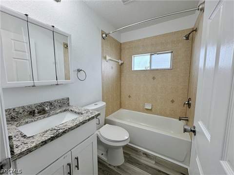 3119 47th St SW, Lehigh Acres FL - photo 13 of 19