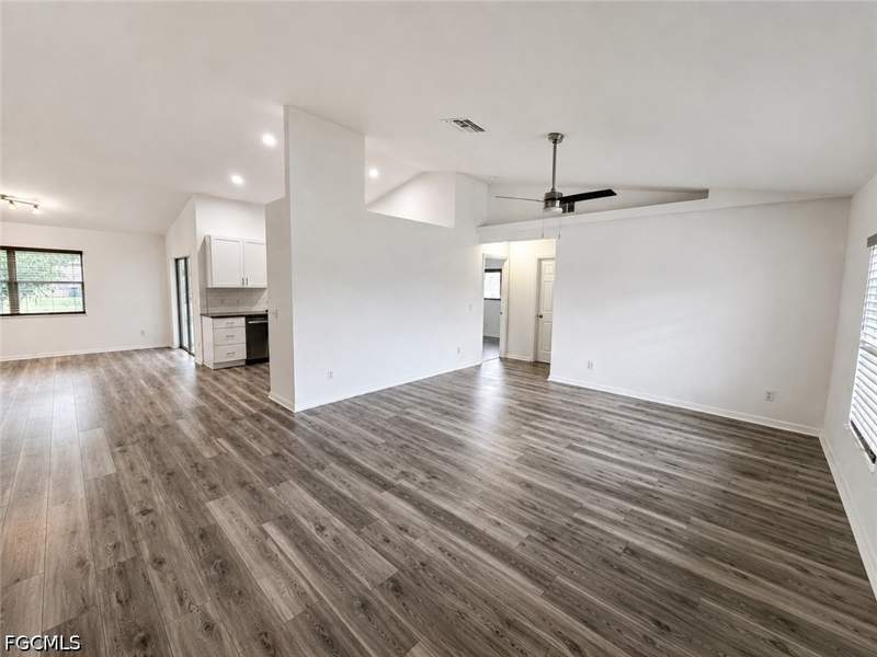 3 bedroom SingleFamilyResidence at 3119 47th St SW, Lehigh Acres, Lehigh Acres — photo 5