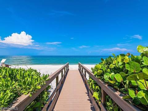 4005 Gulf Shore Blvd N 903, Naples FL - photo 11 of 15