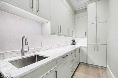 3003 Crayton Rd, Naples FL - photo 17 of 50