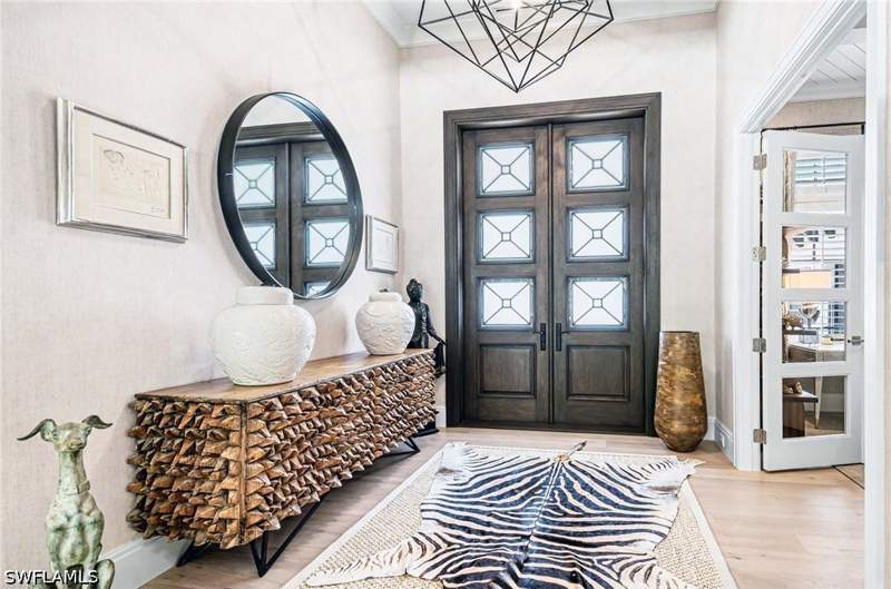 4 bedroom SingleFamilyResidence at 3003 Crayton Rd, Moorings, Naples — photo 2
