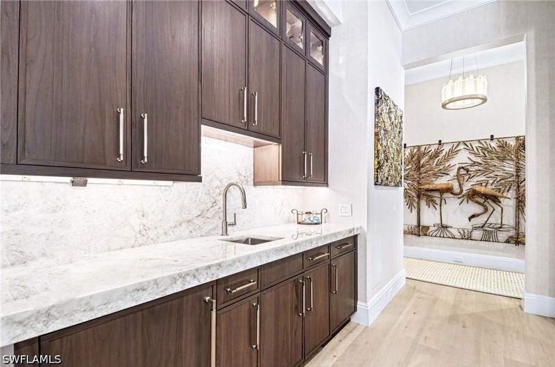 4 bedroom SingleFamilyResidence at 3003 Crayton Rd, Moorings, Naples — photo 4