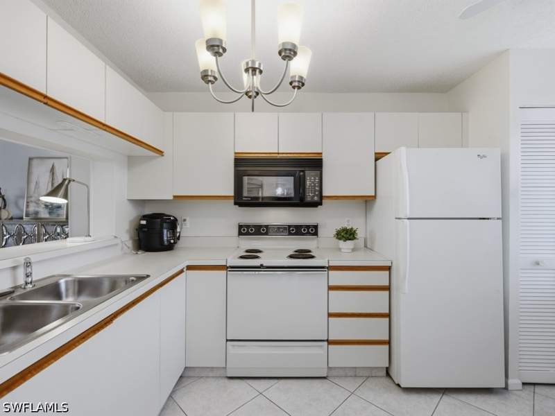 2 bedroom Condominium at 5970 Amherst DR C203, AMHERST COVE, Naples — photo 4