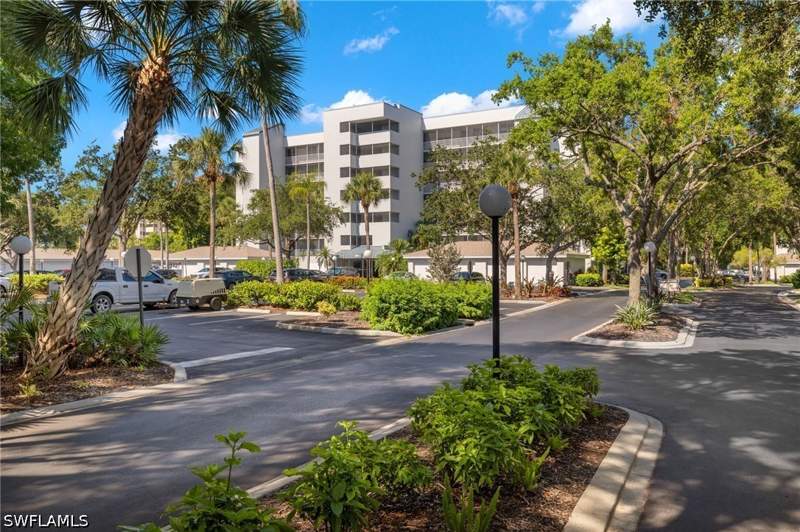 2 bedroom Condominium at 290 Naples Cove Dr 2602, Naples Cove, Naples — photo 2