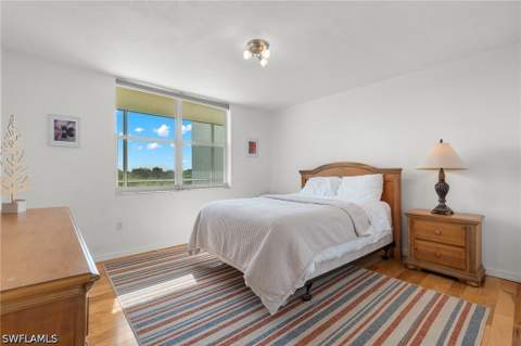 290 Naples Cove Dr 2602, Naples FL - photo 20 of 34