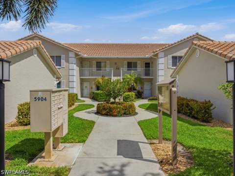 5904 Cranbrook Way J204, Naples FL - photo 16 of 20