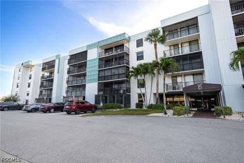 3490 N Key Dr 209, North Fort Myers FL - photo 22 of 32
