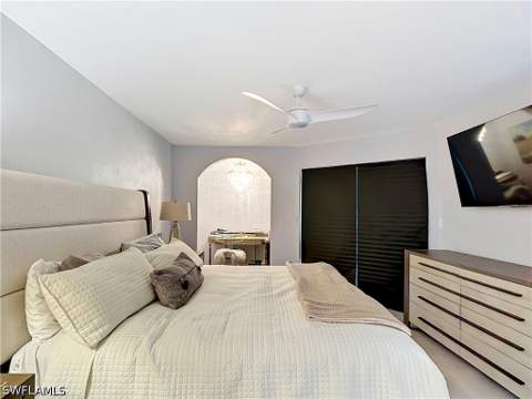 800 Misty Pines Cir 202, Naples FL - photo 22 of 40