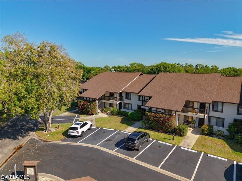 2 bedroom Condominium at 800 Misty Pines Cir 202, Misty Pines, Naples — photo 3