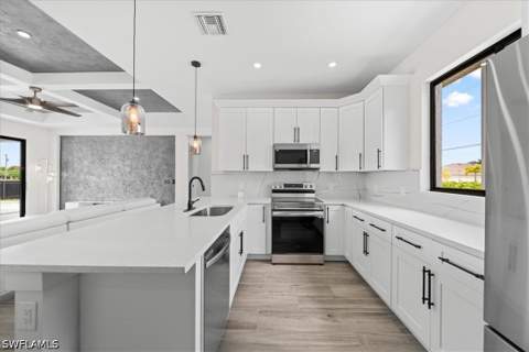 1925 NW 15th Ter, Cape Coral FL - photo 12 of 38