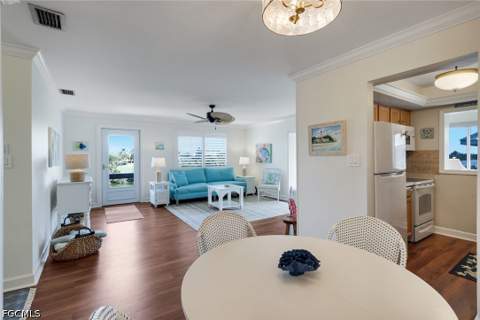 1610 Middle Gulf Dr F5, Sanibel FL - photo 13 of 34