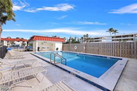 1610 Middle Gulf Dr F5, Sanibel FL - photo 24 of 34