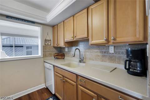 1610 Middle Gulf Dr F5, Sanibel FL - photo 9 of 34