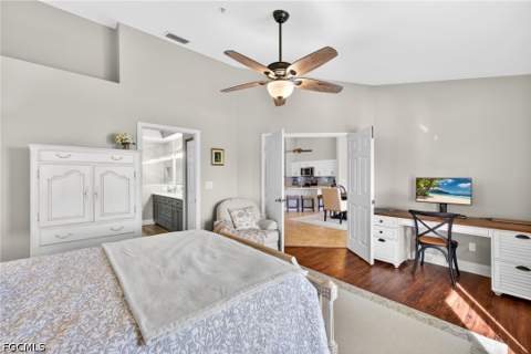 5135 Cobble Creek Ct 201, Naples FL - photo 15 of 36