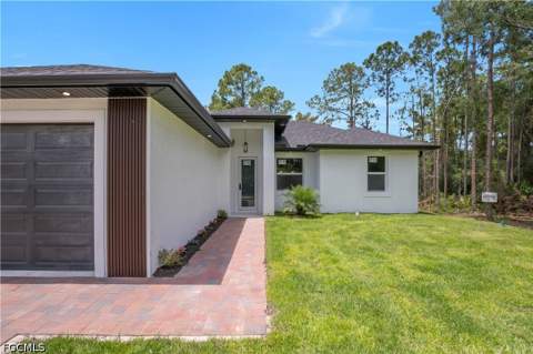 2005 Robert Ave, Alva FL - photo 6 of 30
