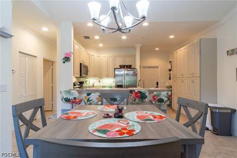 1102 Winding Pines Cir 206, Cape Coral FL - photo 13 of 33
