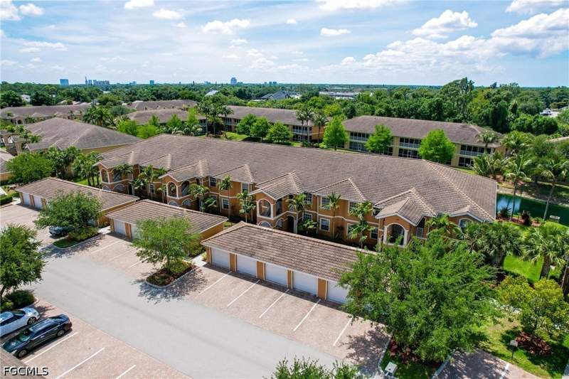 2 bedroom Condominium at 1102 Winding Pines Cir 206, Casa Di Fiori, Cape Coral — photo 2