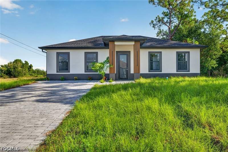 4 bedroom SingleFamilyResidence at 4018 10th St SW, Lehigh Acres, Lehigh Acres — photo 2