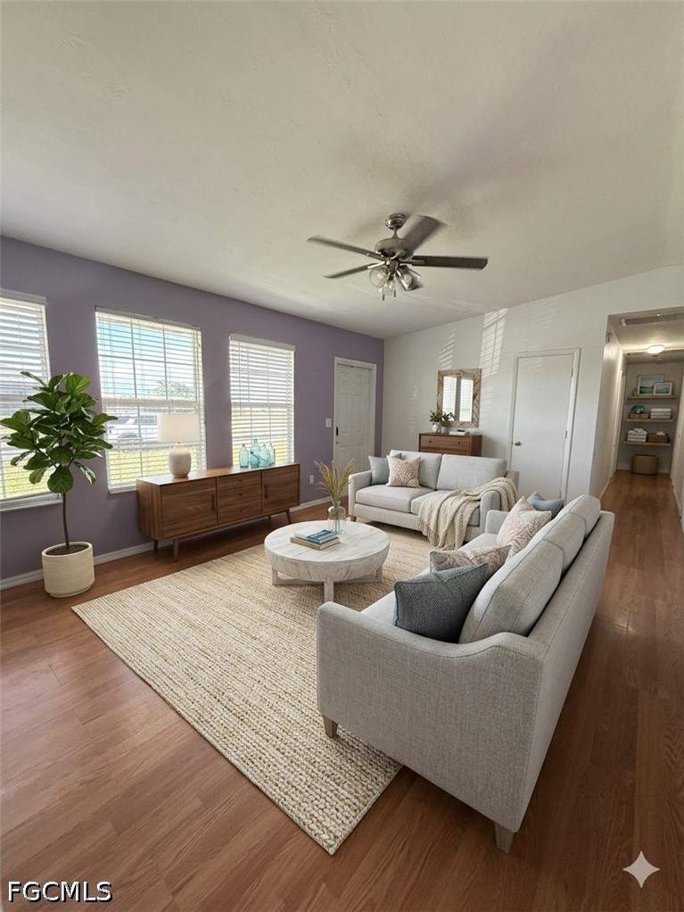 3 bedroom SingleFamilyResidence at 900 NE 18th Ter, Cape Coral, Cape Coral — photo 2