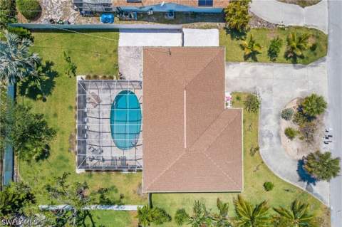 74 8th St, Bonita Springs FL - photo 6 of 30