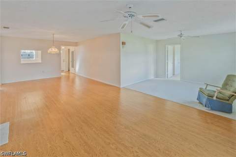 7008 Cedarhurst Dr, Fort Myers FL - photo 9 of 39