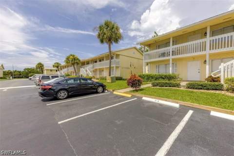 4605 Bayshore Dr G2, Naples FL - photo 18 of 20
