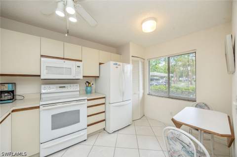 5950 Amherst Dr A101, Naples FL - photo 9 of 33