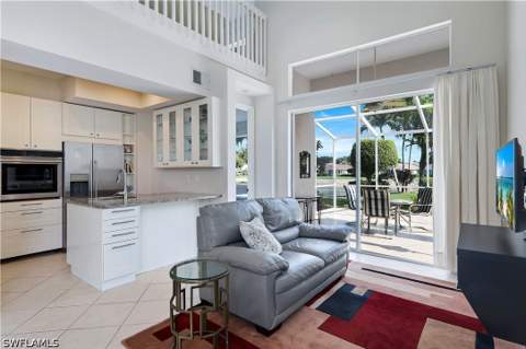 15040 Sterling Oaks Dr, Naples FL - photo 6 of 37