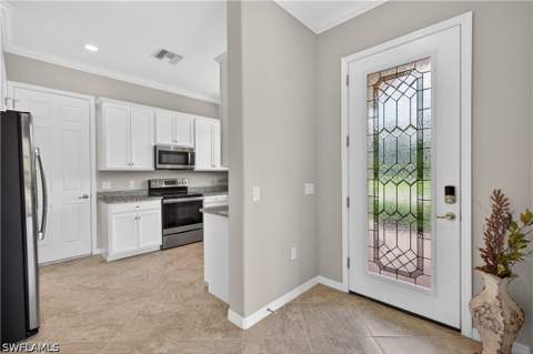 1170 Genovesa Ct, Naples FL - photo 6 of 45