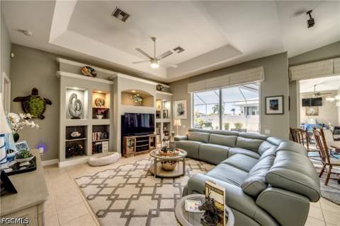 4203 Pelican Blvd, Cape Coral FL - photo 13 of 50