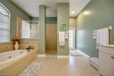 4203 Pelican Blvd, Cape Coral FL - photo 16 of 50