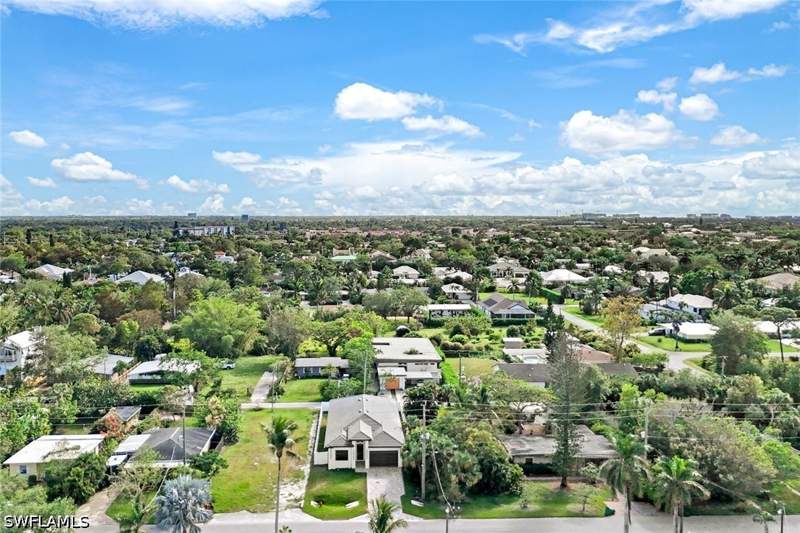 4 bedroom SingleFamilyResidence at 1248 Trail Terrace Dr, Trail Terrace, Naples — photo 3