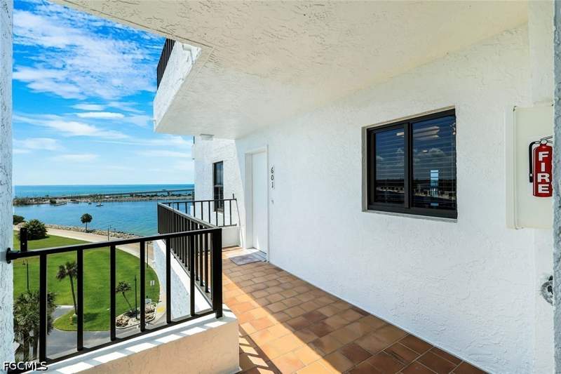 2 bedroom Condominium at 15011 Punta Rassa Rd 601, Punta Rassa, Fort Myers — photo 2