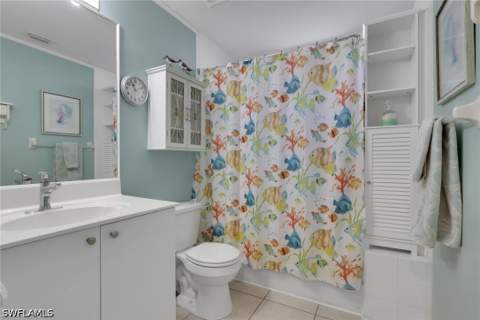 320 Robin Hood Cir 101, Naples FL - photo 20 of 36