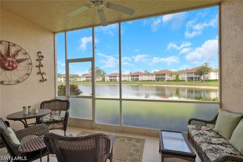 3 bedroom Condominium at 320 Robin Hood Cir 101, Sherwood, Naples — photo 3