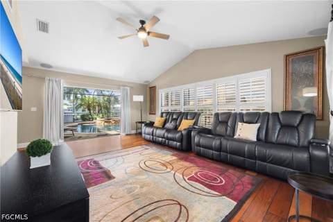 1412 Windsor Ct, Cape Coral FL - photo 12 of 45