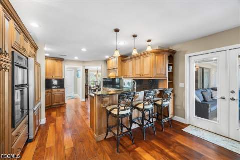 1412 Windsor Ct, Cape Coral FL - photo 9 of 45