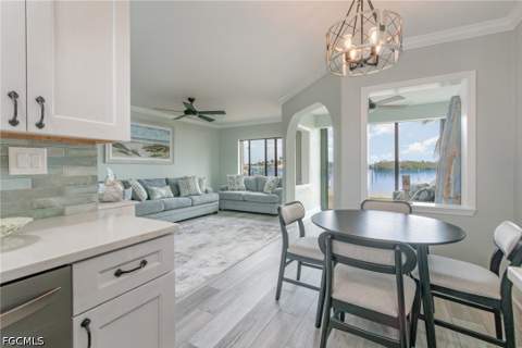 898 Buttonwood Dr 105, Fort Myers Beach FL - photo 10 of 34