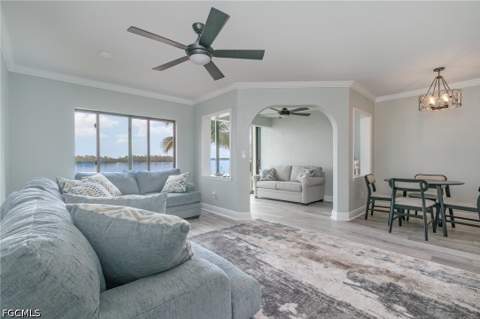 898 Buttonwood Dr 105, Fort Myers Beach FL - photo 6 of 34