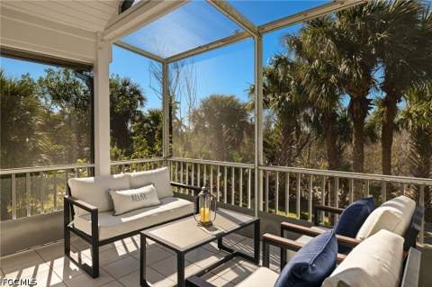 974 Greenwood Ct S, Sanibel FL - photo 11 of 37