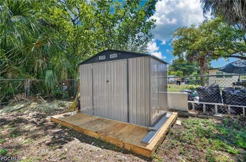 2992 Lafayette St, Fort Myers FL - photo 16 of 22