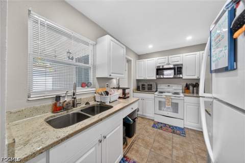 2992 Lafayette St, Fort Myers FL - photo 7 of 22