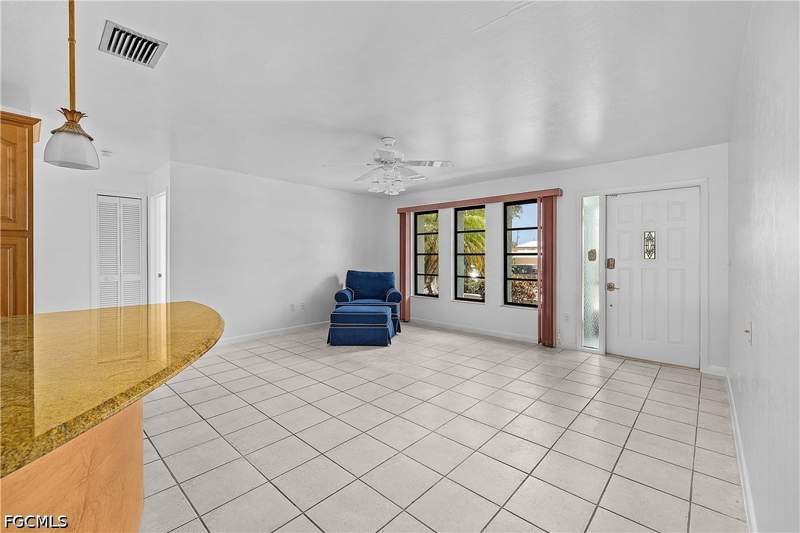 3 bedroom SingleFamilyResidence at 16201 Porto Bello St, Knights Bokeelia Isle, Bokeelia — photo 5