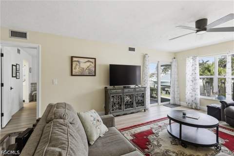 3371 N Key Dr 105, North Fort Myers FL - photo 13 of 41