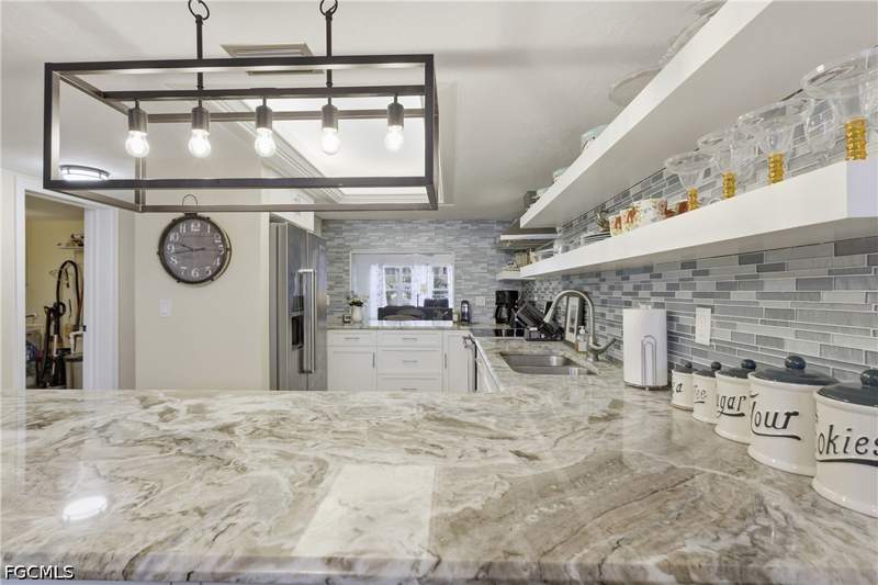 2 bedroom Condominium at 3371 N Key DR 105, KEY HARBOUR CONDO, North Fort Myers — photo 4